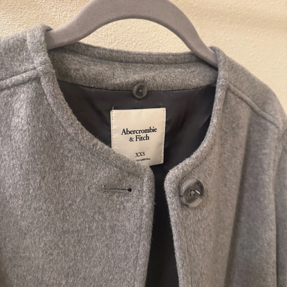 Abercrombie and Fitch Wool Blend Coat with Removable Scarf - Picture 3 of 5